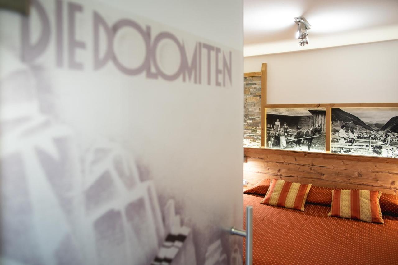 Hotel Touring Предаццо Екстер'єр фото