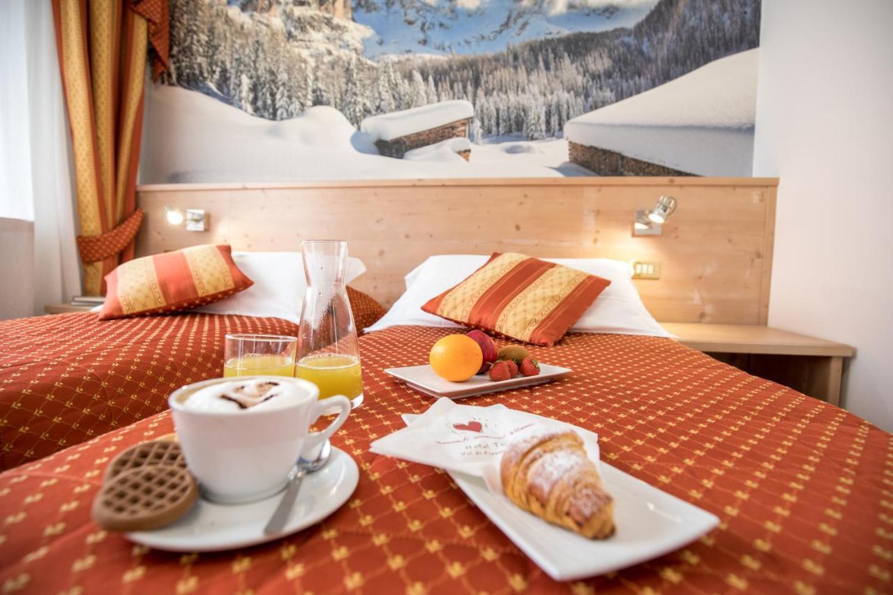 Hotel Touring Предаццо Екстер'єр фото