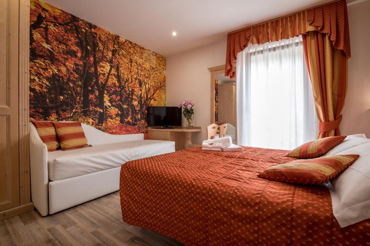 Hotel Touring Предаццо Екстер'єр фото