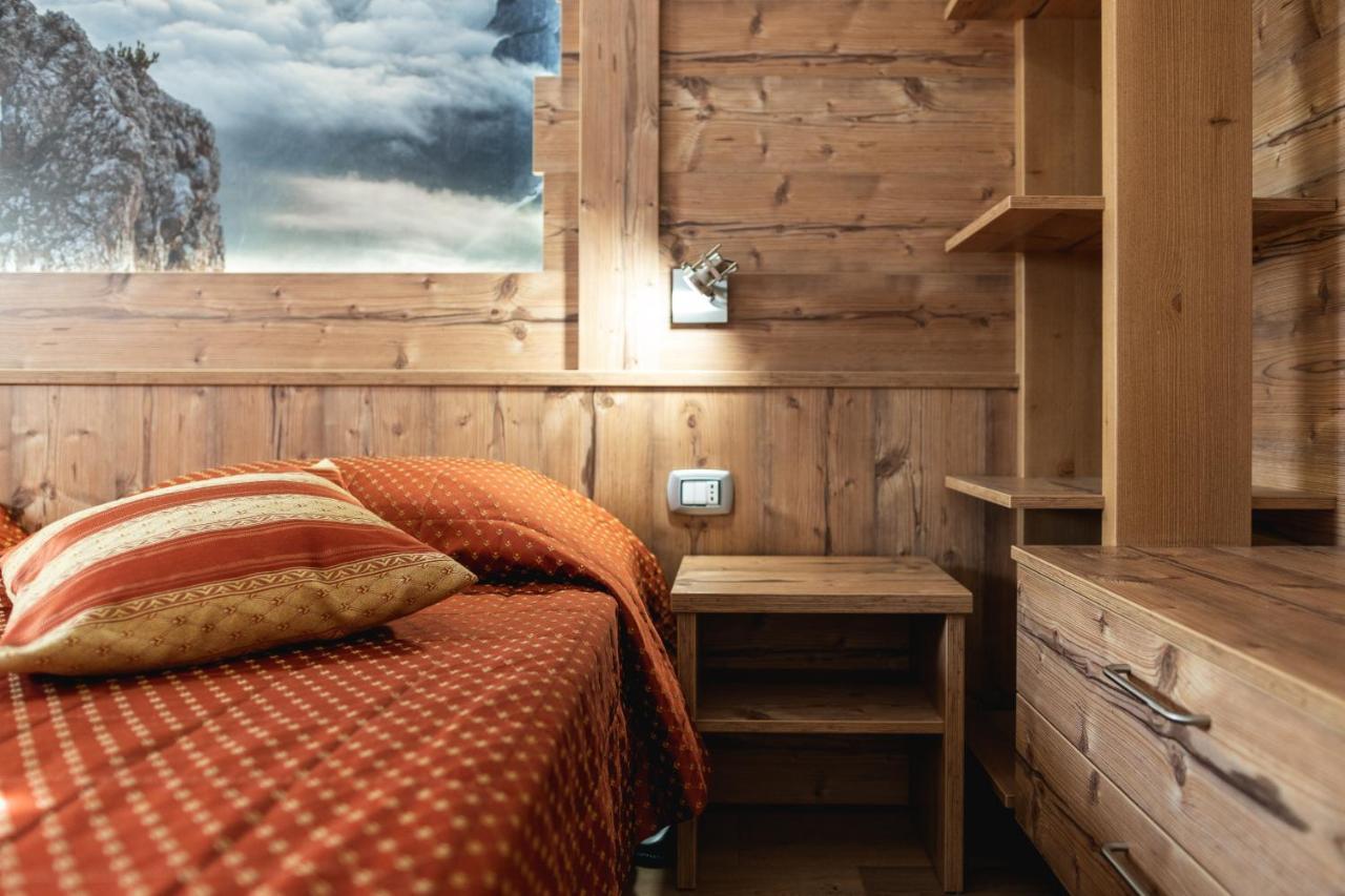 Hotel Touring Предаццо Екстер'єр фото