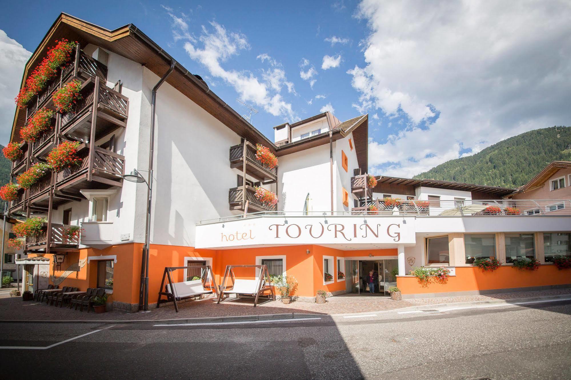 Hotel Touring Предаццо Екстер'єр фото